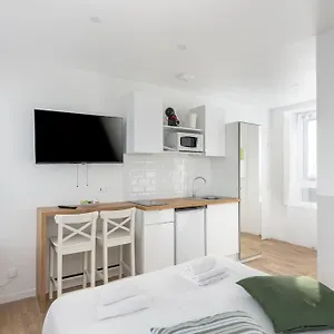 https://merzhin-joli-studio-neuf-tout-equipe-5min-tramway-proche-centre.inbrittany.com